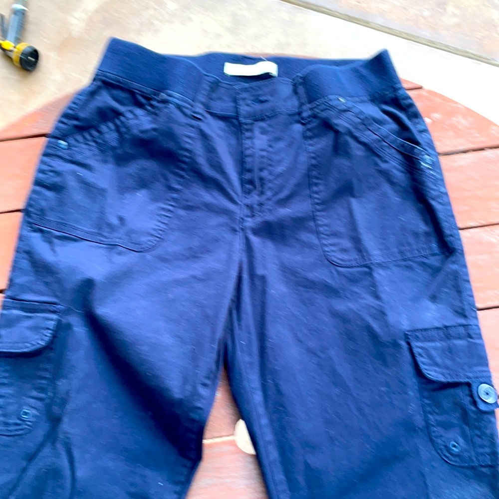 NWOT Gloria Vanderbilt cargo size 6